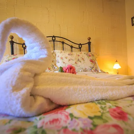Tal-ingliza Boutique - Adults Only Frühstückspension Għasri